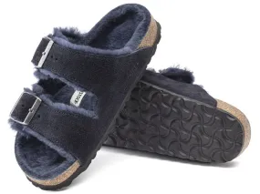 Birkenstock: Arizona Shearling in Midnight