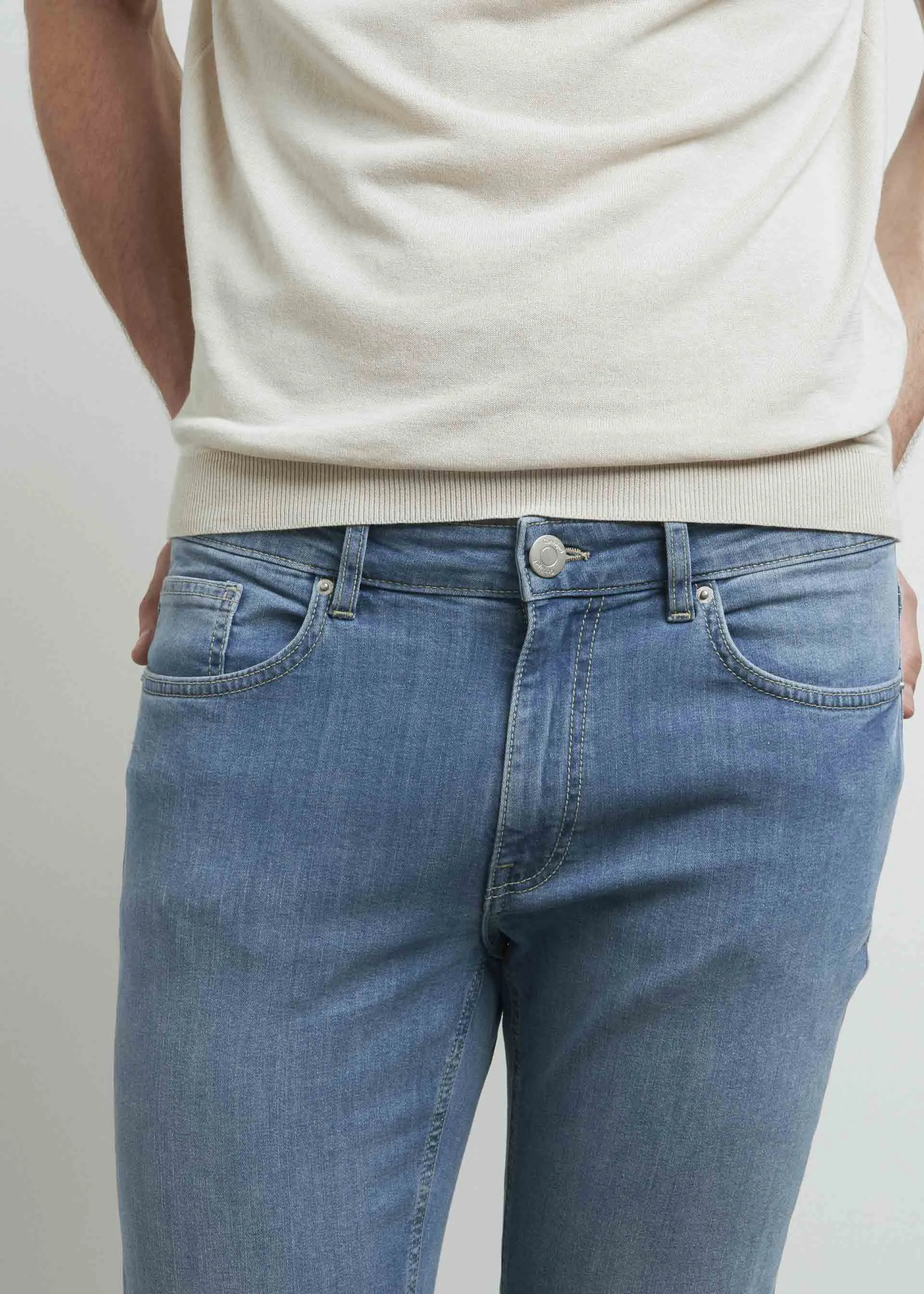 Jeans slim effetto lavato