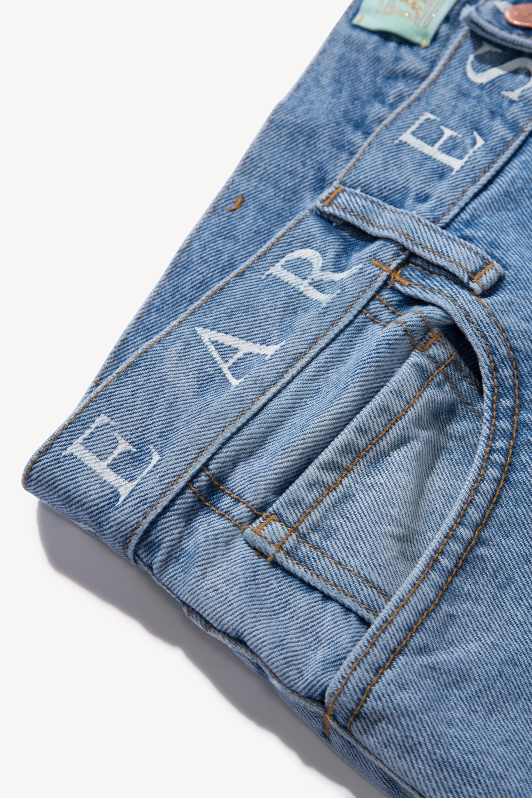 Logo Lilly Jeans