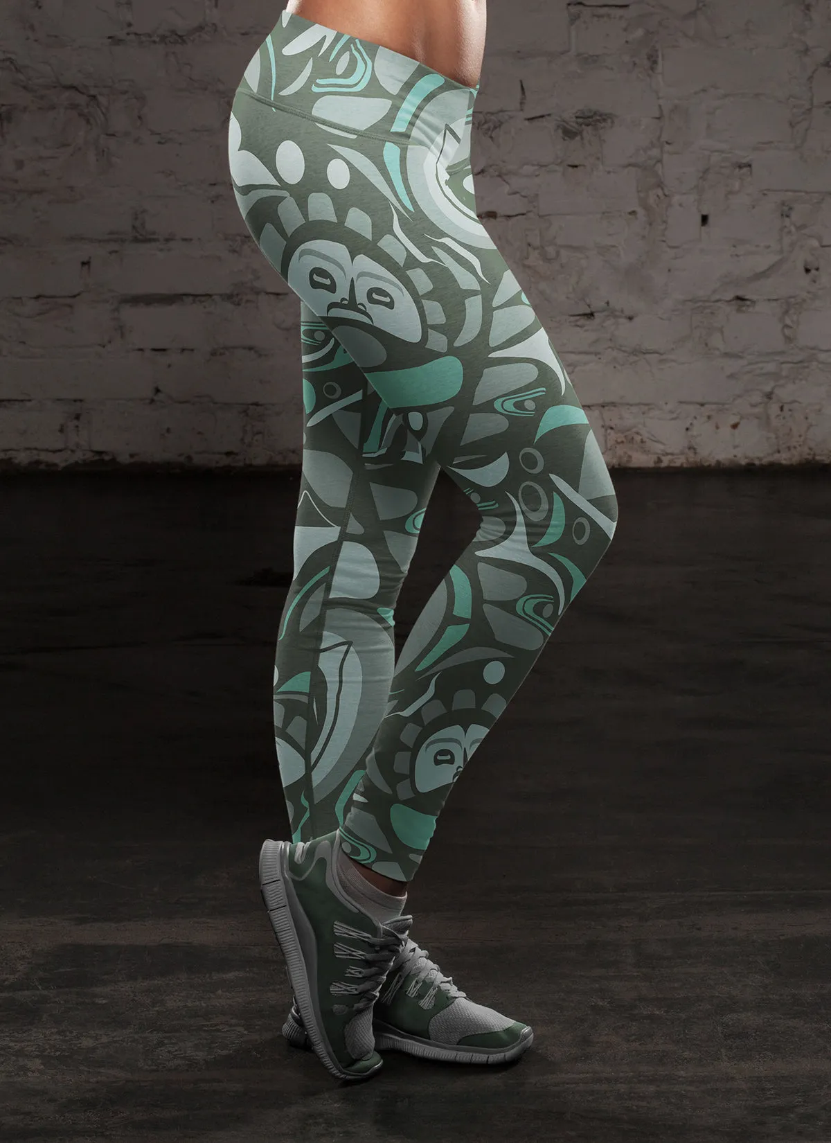 Native Pattern Green Leggings