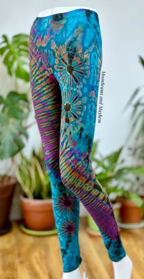 OCEAN EYES LEGGINGS - SMALL