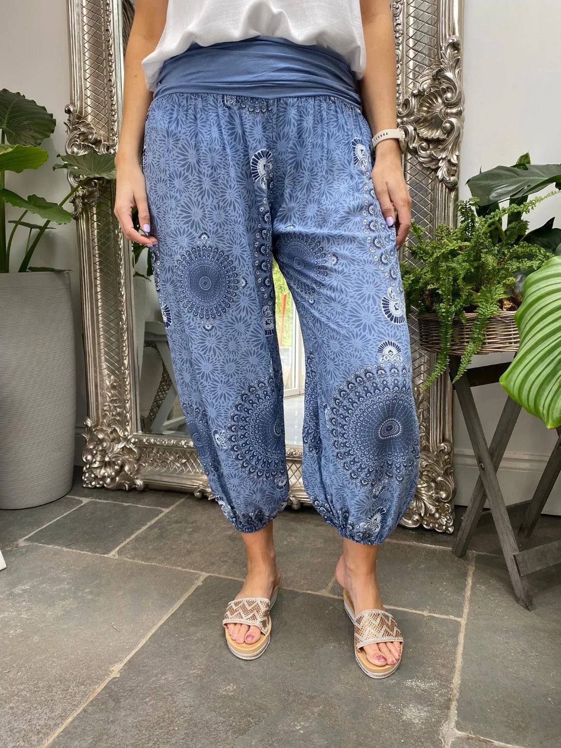 Printed Hareem Trousers