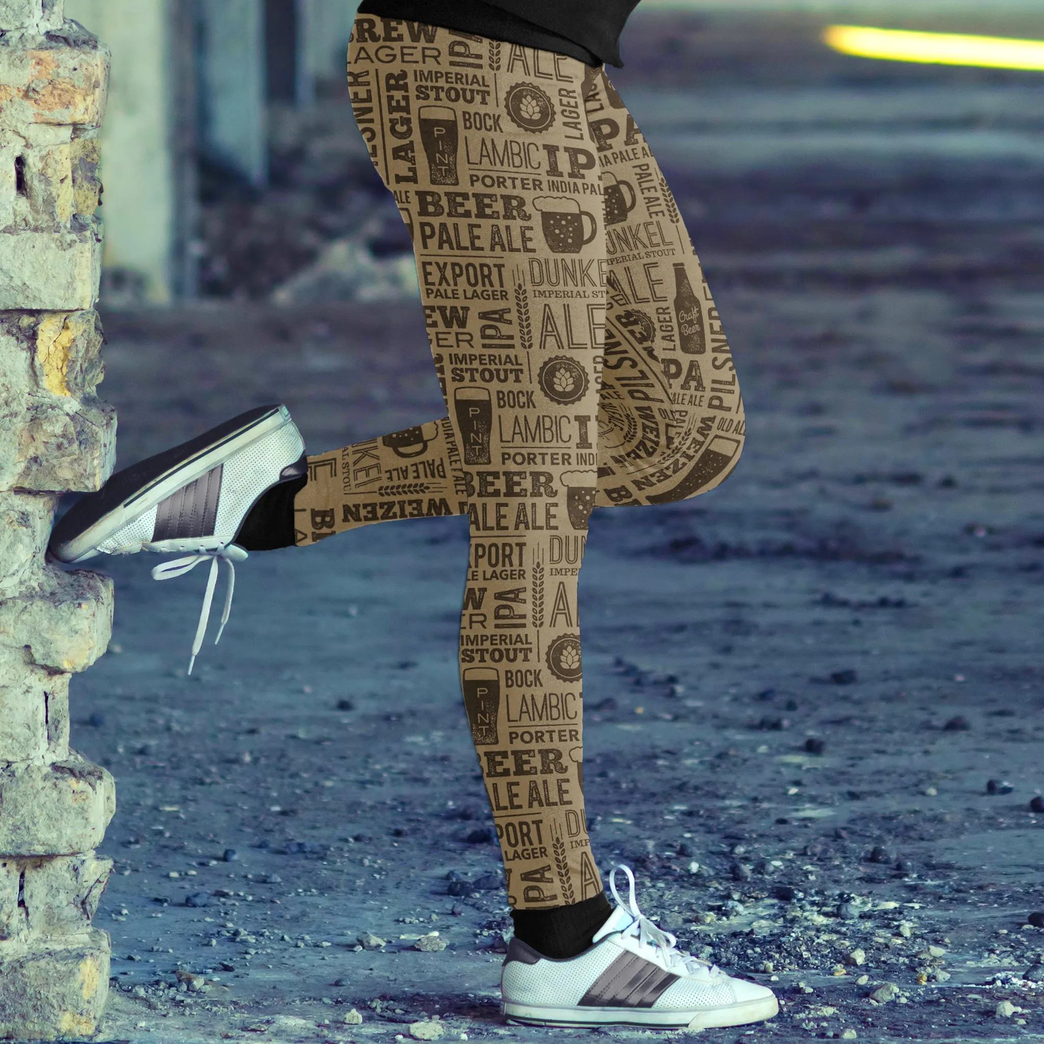 Vintage Beer Pattern Leggings